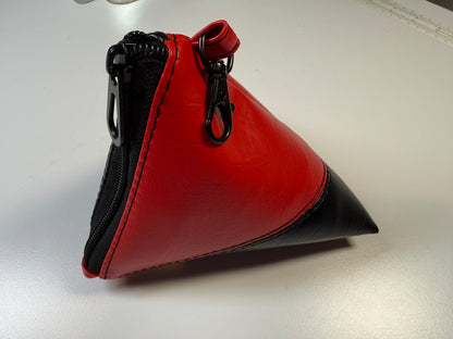 Pyramid Pouch