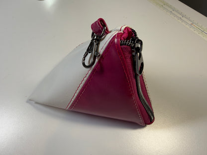 Pyramid Pouch