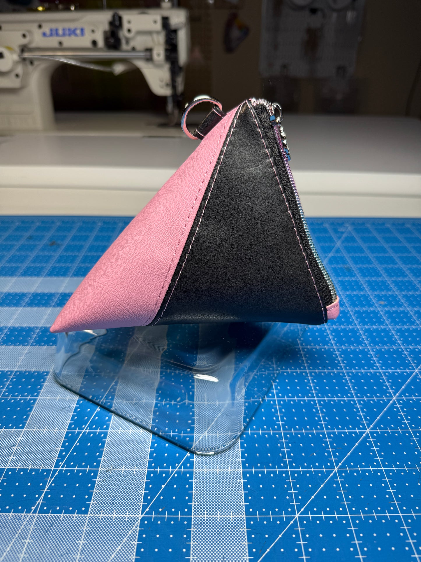 Pyramid Pouch