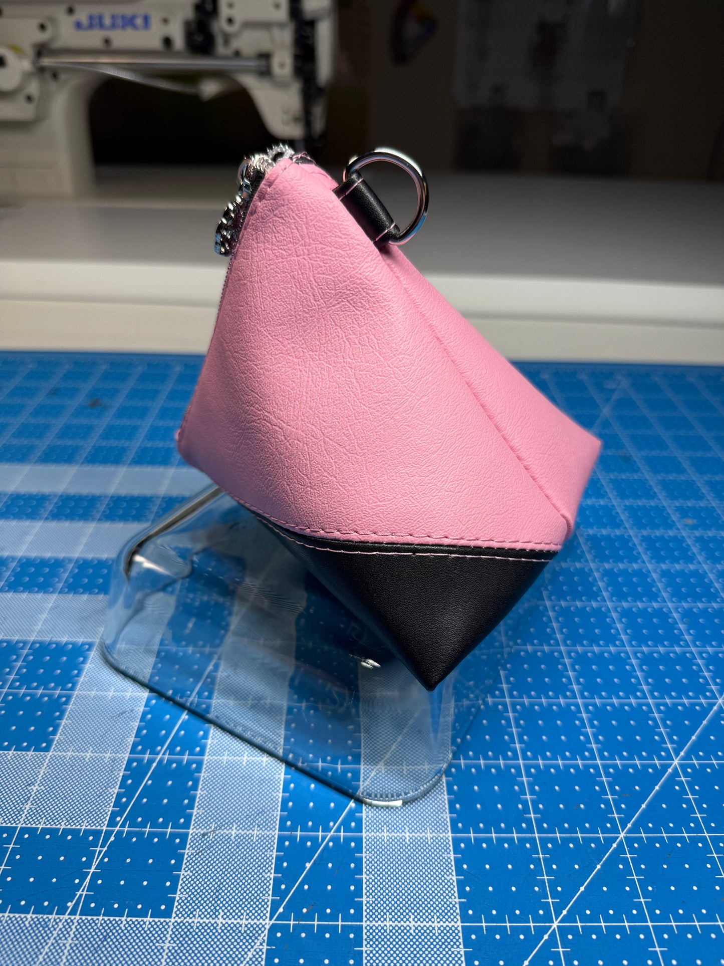 Pyramid Pouch