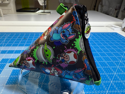 Pyramid Pouch