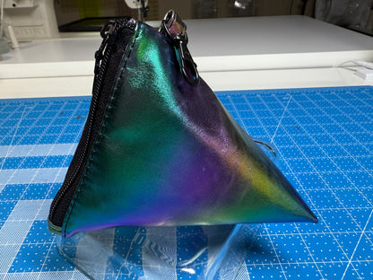 Pyramid Pouch