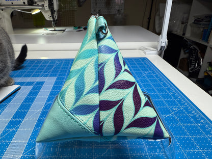 Pyramid Pouch