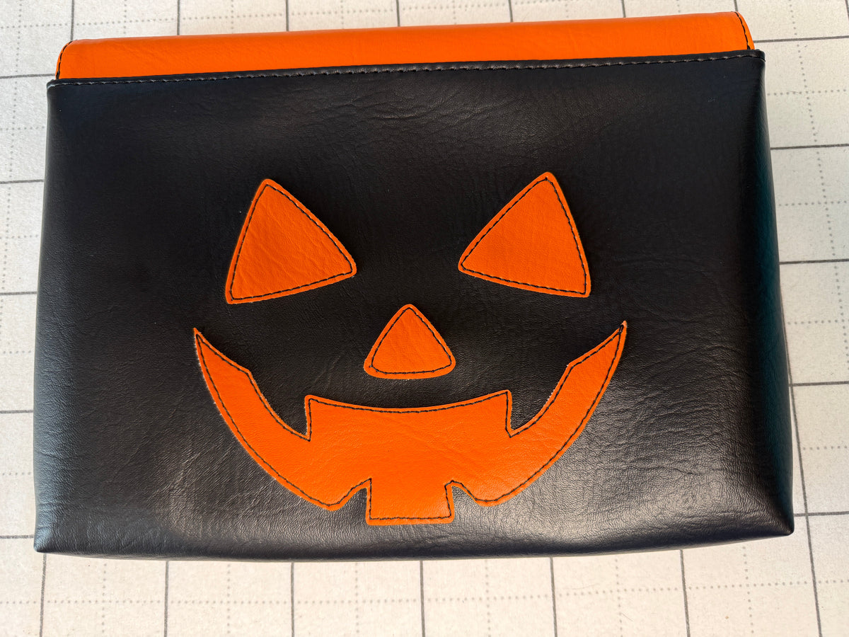 Jack-O-Lantern Face Bestie!